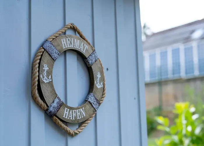 Badeweg 4 Strandlaeufer 2 *