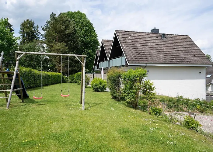 Badeweg 4 Strandlaeufer 2 *